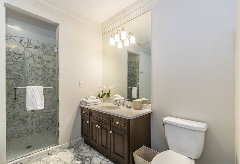 Отель Ryan Mansion