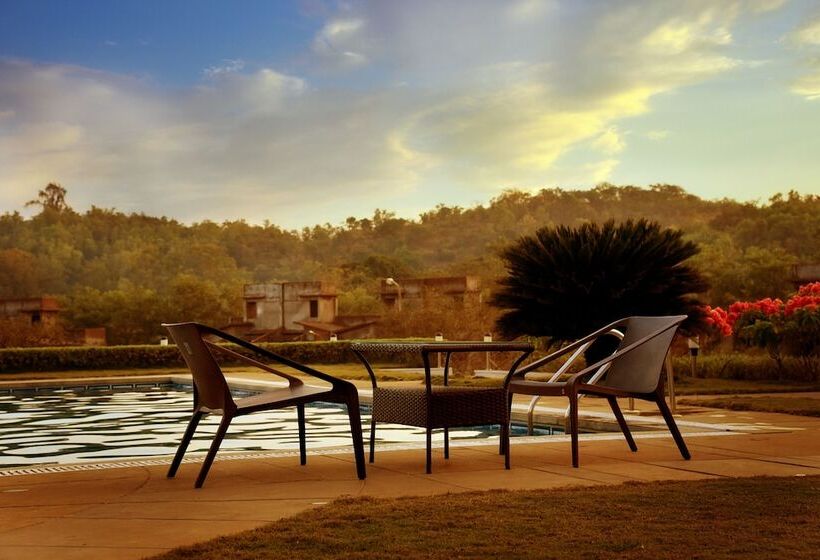 בית מלון כפרי Sadhana Executive