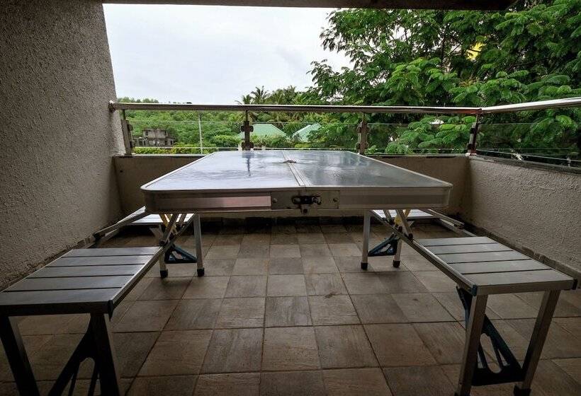 בית מלון כפרי Sadhana Executive