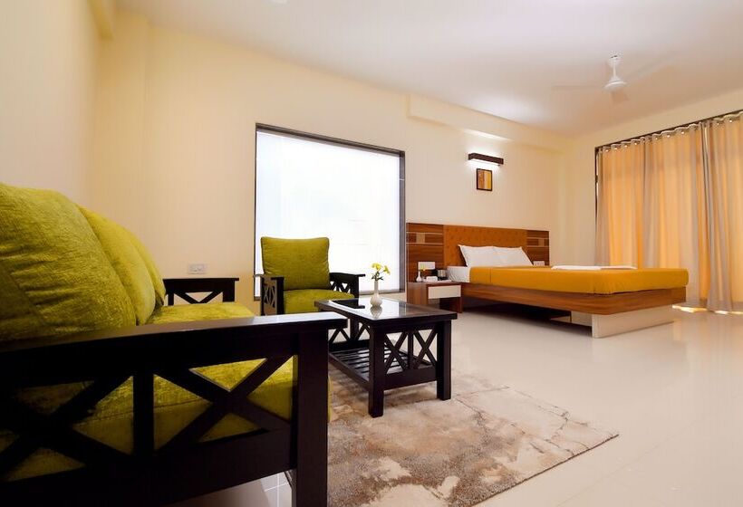 בית מלון כפרי Sadhana Executive