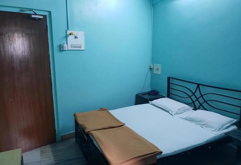 هتل Srk  Grant Road