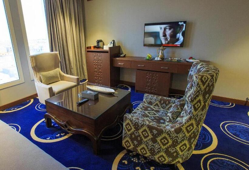 فندق Swiss In Tabuk