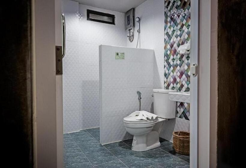 The Guest Hotel Krabi