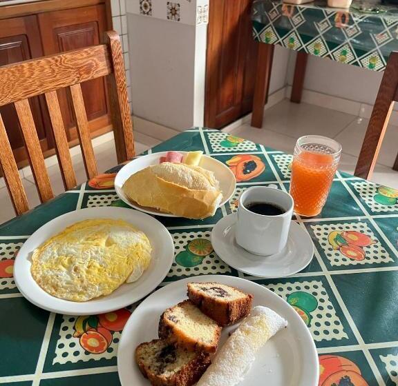 Отель Val De Cans Aeroporto