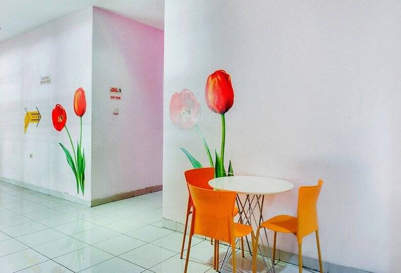 מוטל Spot On 2214 Wisma Jampea