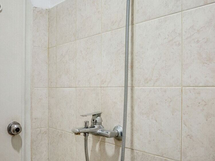 מוטל Spot On 2214 Wisma Jampea