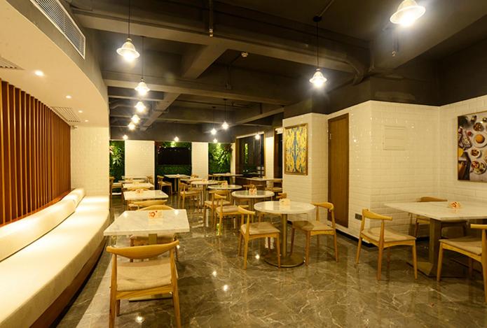 Starway Hotel Zhaoqin Qixingyan