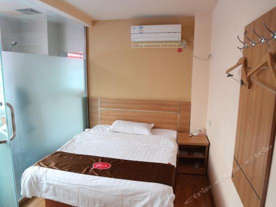 Thank Inn Chain Hotel Shandong Jinan Second Ring East Road Hualong