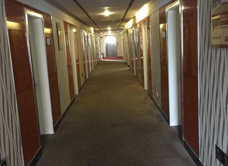 Thank Inn Plus Hotel Shandong Jinan North Garden