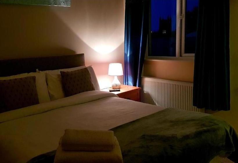 Bed and Breakfast The Auld Triangle