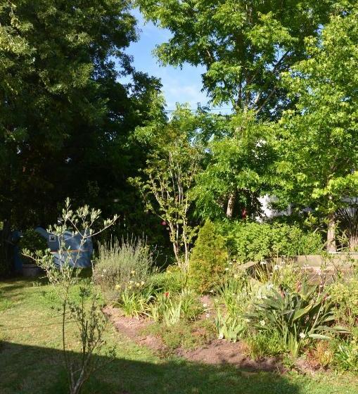 مبيت وإفطار The Blue Door