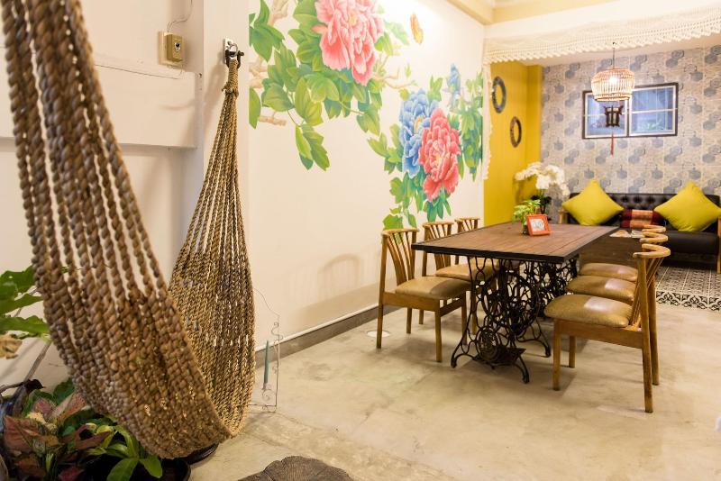 The Neighbors Hostel