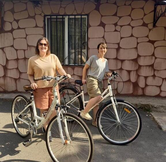 הוסטל Mini House