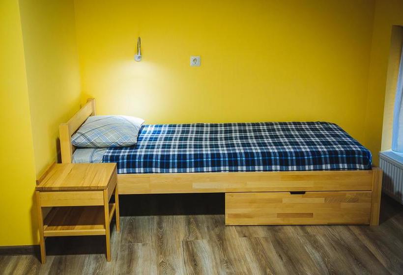 Alina Hotel & Hostel