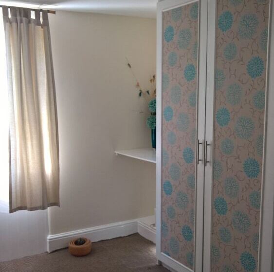 ベッドアンドブレックファースト Black Bull