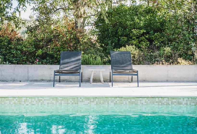 مبيت وإفطار Domaine De Pelican