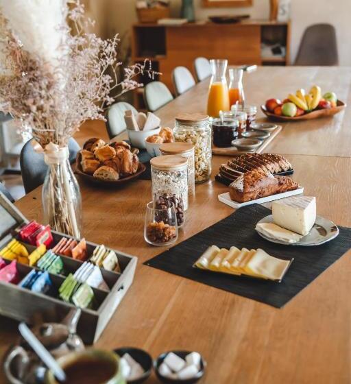 مبيت وإفطار Domaine De Pelican