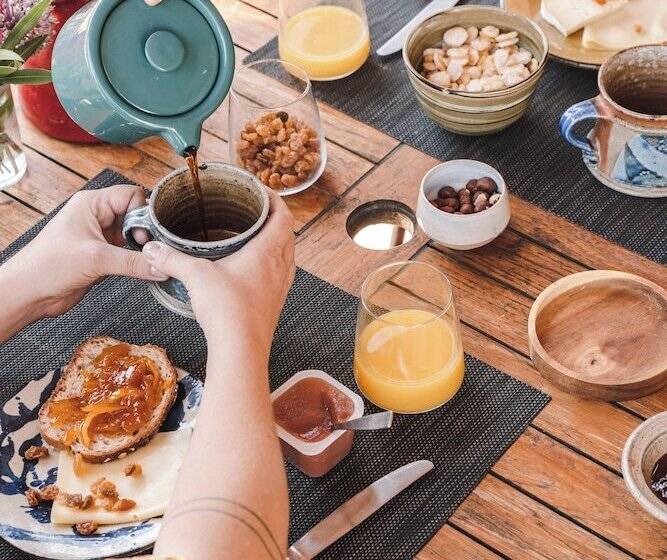 مبيت وإفطار Domaine De Pelican