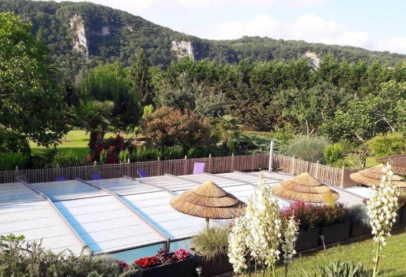 مبيت وإفطار La Roseraie