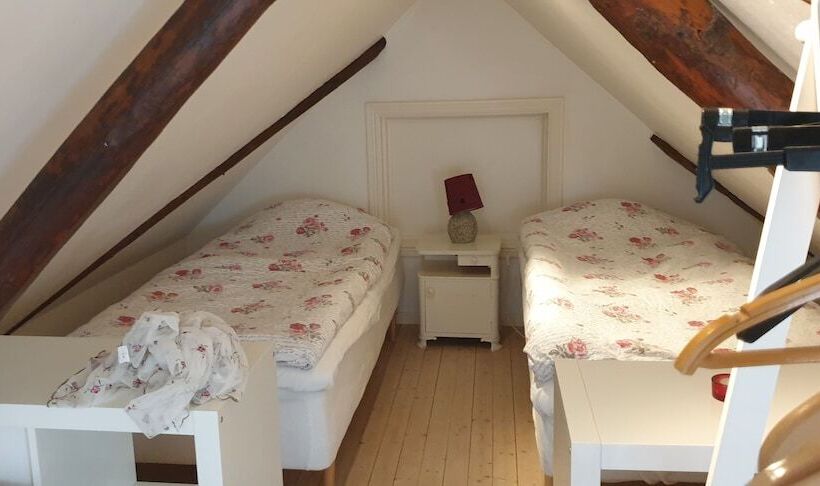 ベッドアンドブレックファースト Malistorpets Rosor Bed & Kitchen