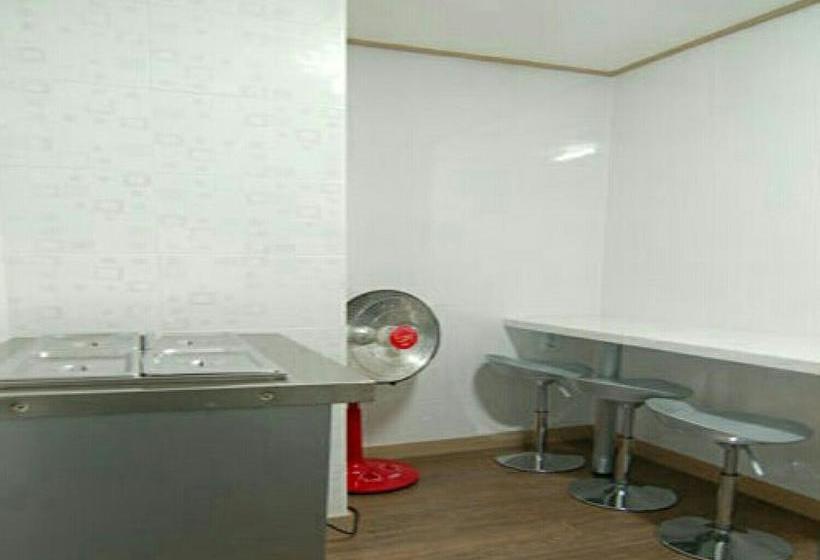 تختخواب و صبحانه Nobleresidence Jonggak