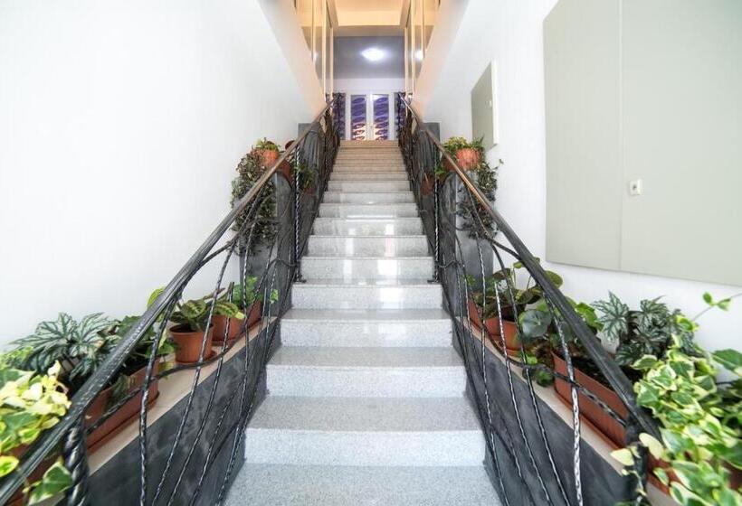 Cazare Moldi   Regim Hotelier