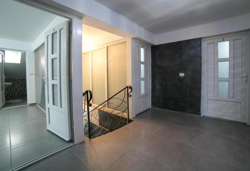 Cazare Moldi Regim Hotelier