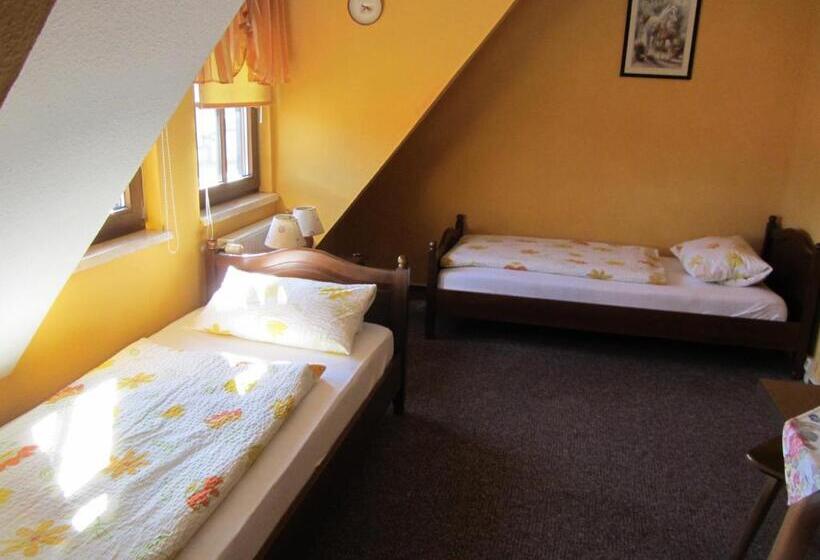 Gasthaus & Hotel Zur Linde