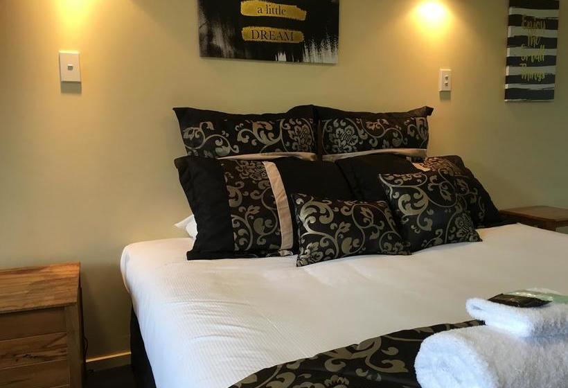 Glenorchy Motels