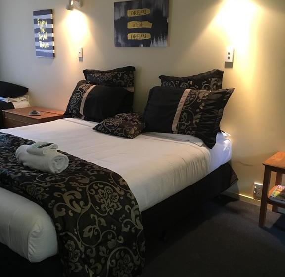 Glenorchy Motels