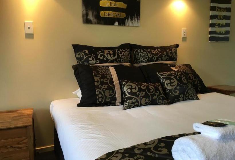 Glenorchy Motels
