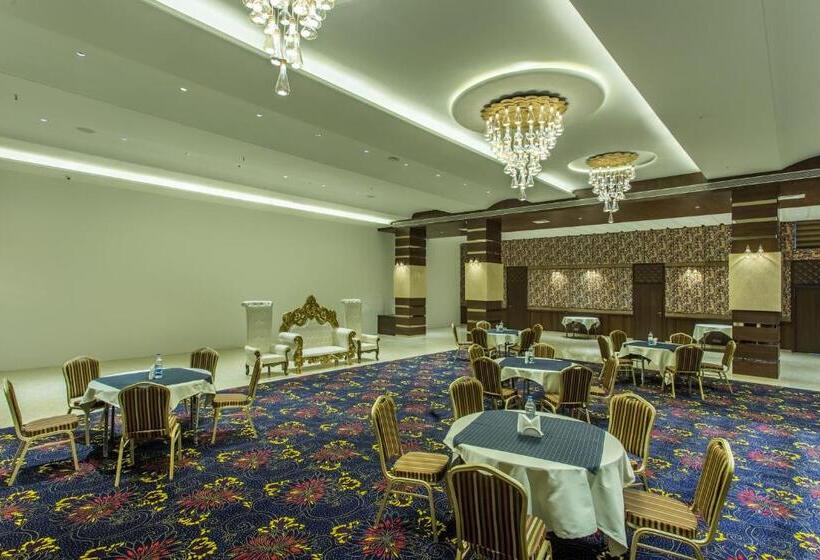 בית מלון כפרי Abika Elite