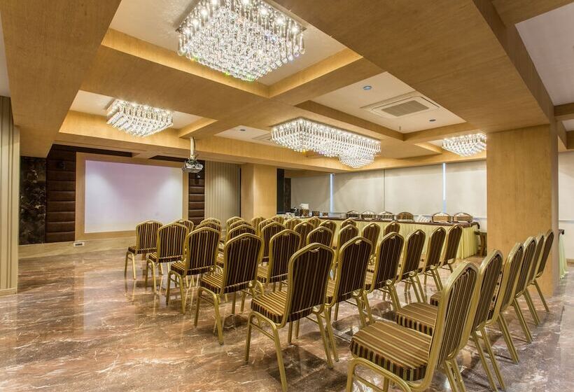 בית מלון כפרי Abika Elite