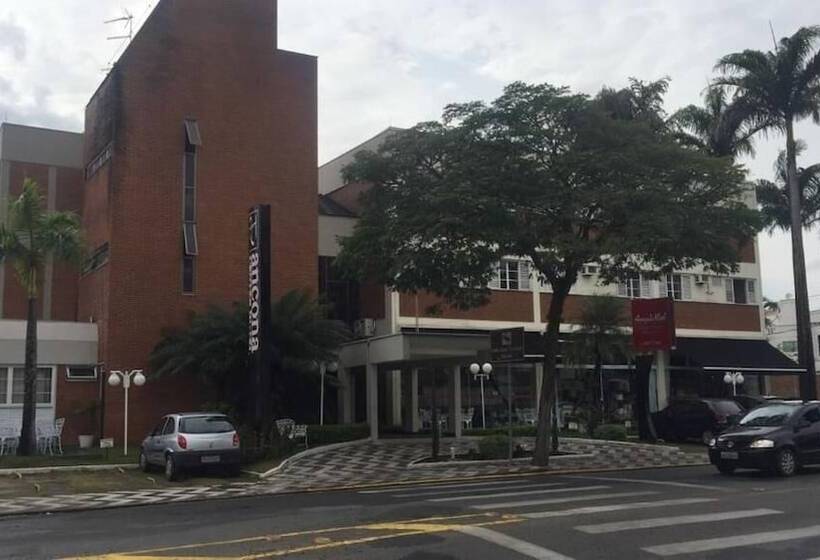 호텔 Ancona Center