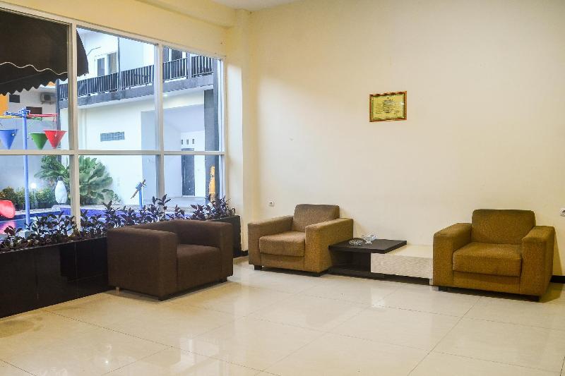 호텔 Capital O 1246 Grand Pacific