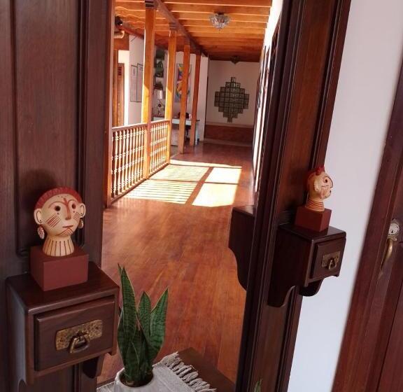 בית מלון כפרי Colonial Andino   Parque Principal De Pitalito