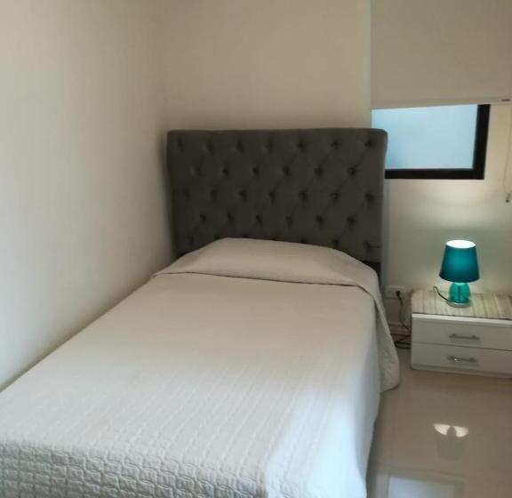 هتل Colonial Andino   Parque Principal De Pitalito