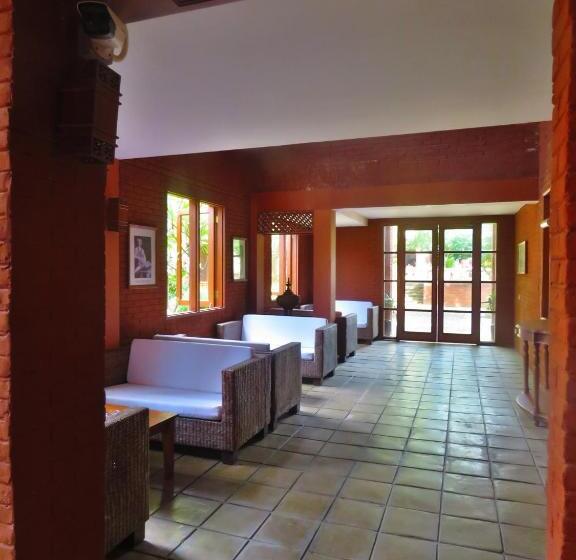 Отель Heritage Bagan