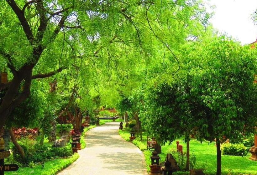 Отель Heritage Bagan