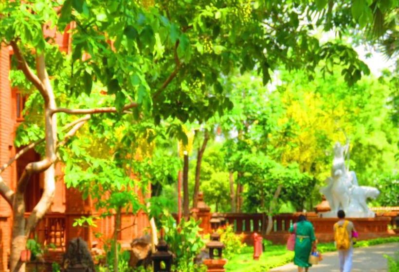 Отель Heritage Bagan