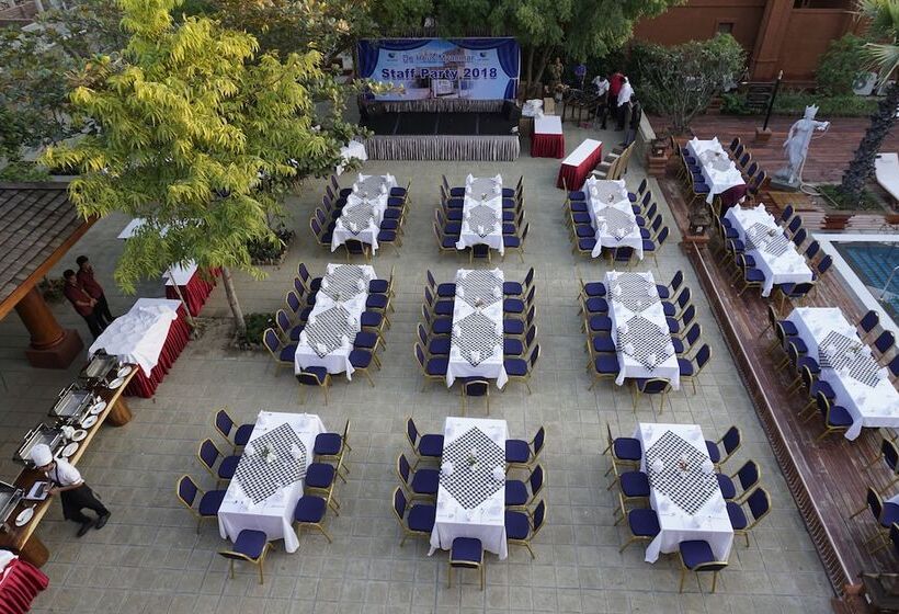 Отель Heritage Bagan