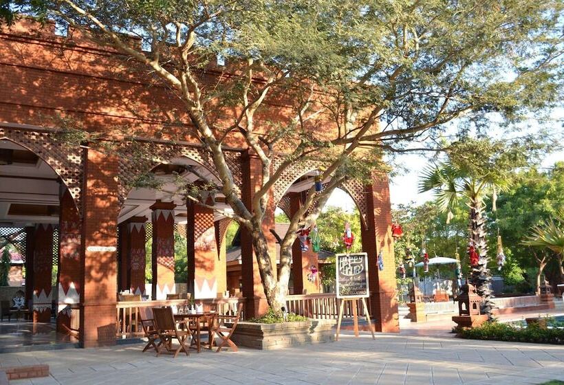 Отель Heritage Bagan