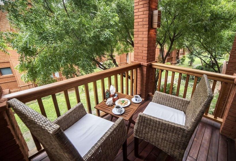 Отель Heritage Bagan