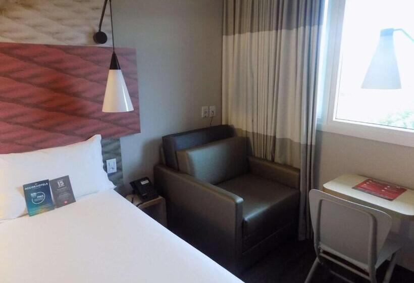 酒店 Ibis Igrejinha