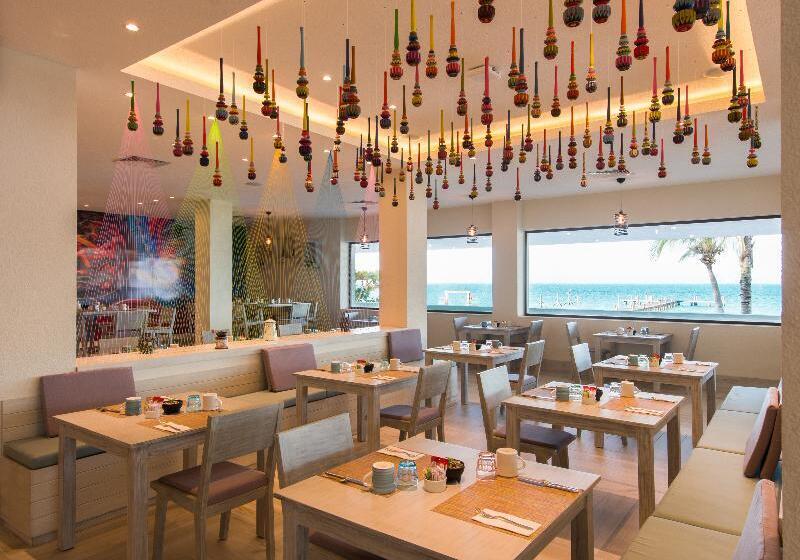 酒店 Izla Beach Front