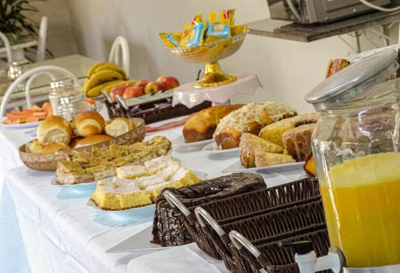 ホテル Maranim Plaza