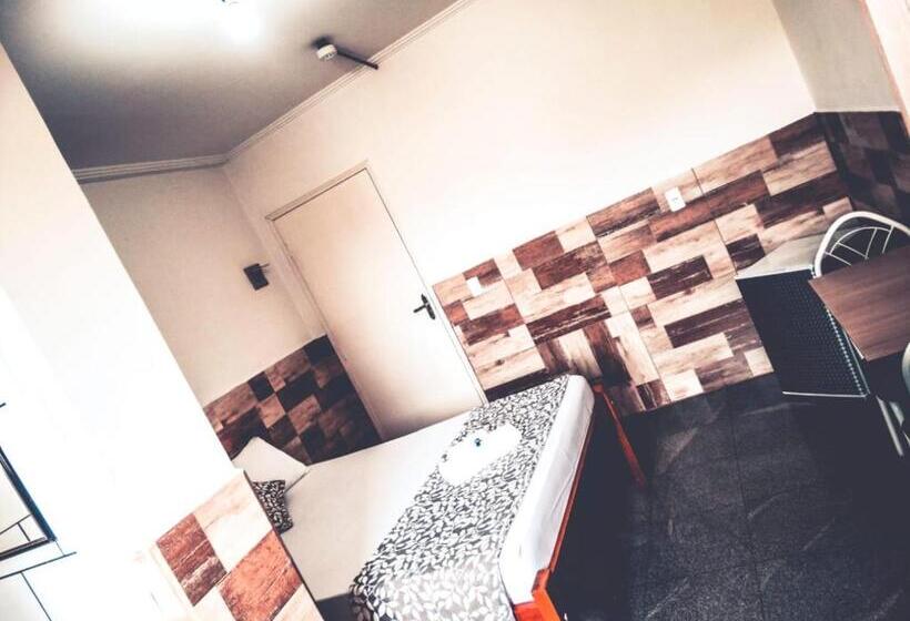 ホテル Maranim Plaza