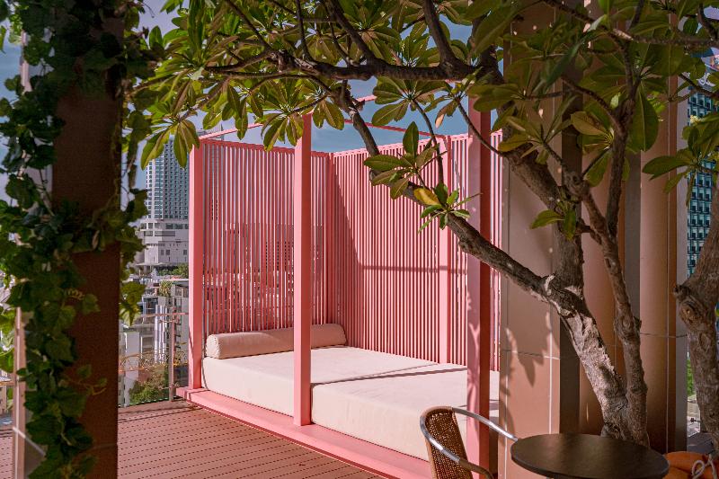 Mytt Hotel Pattaya   Sha Extra Plus