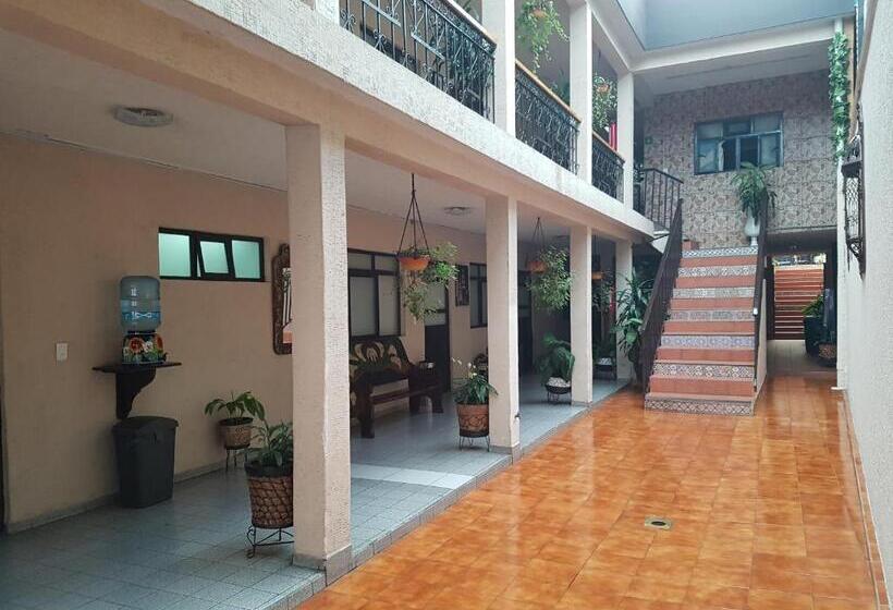 בית מלון כפרי Nuevo Cupatitzio