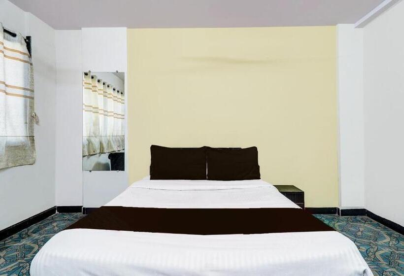 בית מלון כפרי Sai Samrat Inn